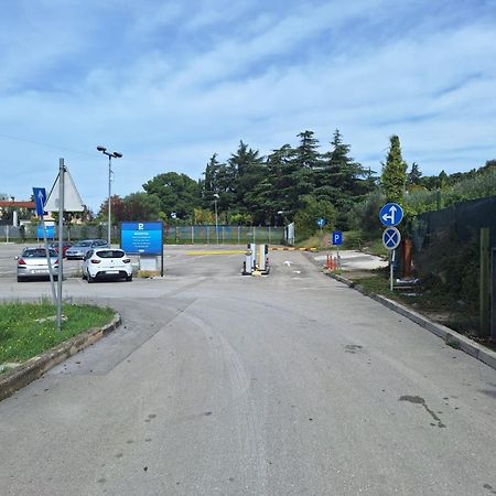 Apartments Simonetti Пореч Экстерьер фото